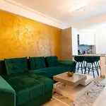 Gold House * Năvodari