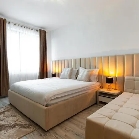 Gold House Διαμέρισμα Năvodari