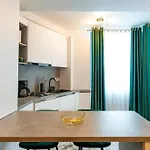 Gold House Apartment