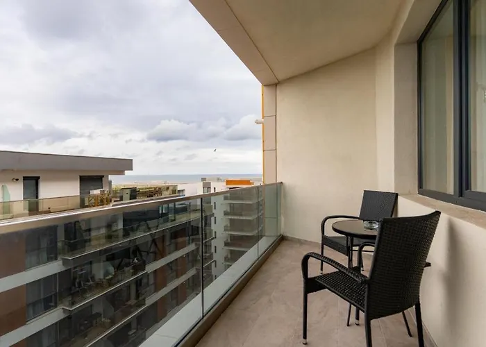 Apartment Gold House