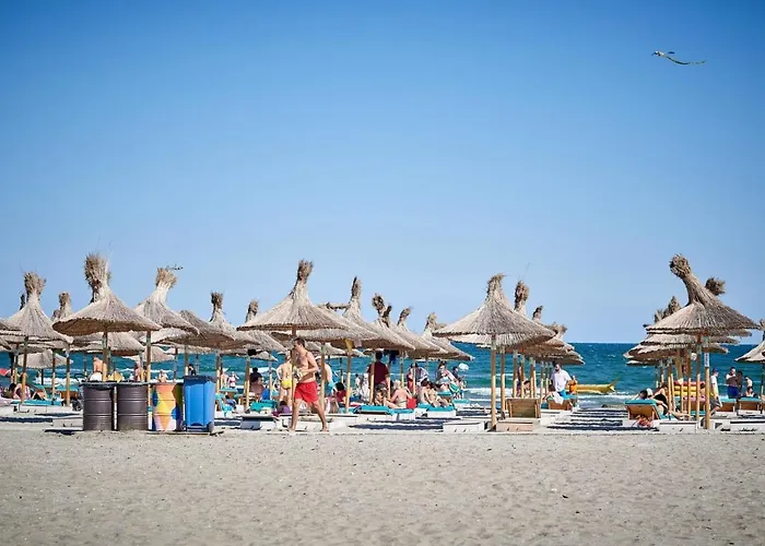 Gold House 那沃达利